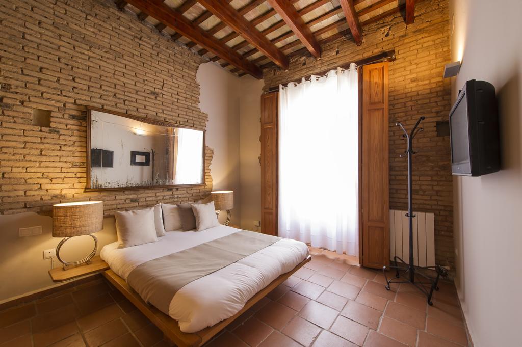 Sueca Apartment With Terrace Ruzafa Mid-Term Valencia Exterior photo